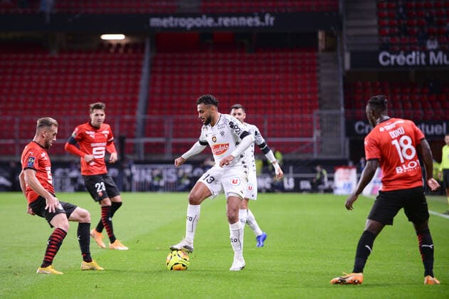 13 SOFIANE BOUFAL (SCO) FOOTBALL : Rennes vs Angers - Ligue 1 Uber Eats - 23 10 2020 FEP Panoramic 