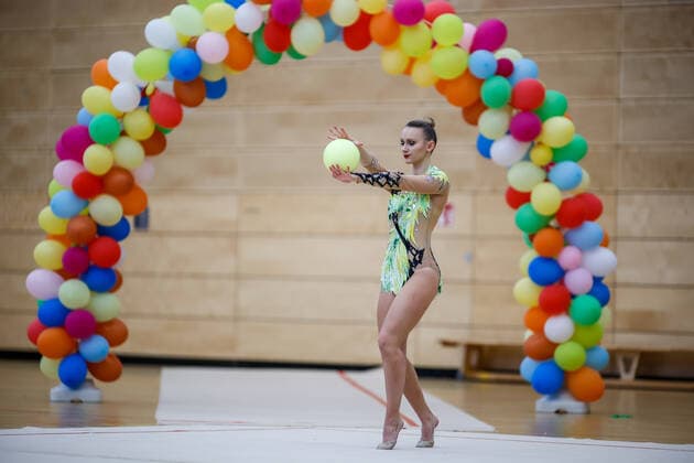 1. Vorrunde der Bundesliga 1+2 in der Rhythmischen Sportgymnastik; 24.10.2020 Marlene Kriebel (TV Dahn e.V.); 1. Vorrunde der Bundesliga 1+2 in der Rhythmischen Sportgymnastik am 24.10.2020 in der Multifunktionshalle der Hermann-Neuberger-Sportschule in Saarbruecken Saarland.