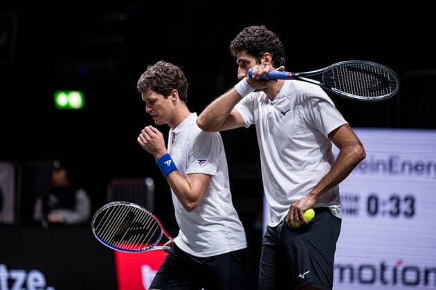 bett1HULKS Championship - ATP, Tennis Herren 250; Koeln, 24.10.2020 Besprechung: DANIELL und OSWALD Halbfinale Doppel: Marcus DANIELL (NZL) und Philipp OSWALD (AUT) vs Kevin KRAWIETZ (GER) und Andreas MIES (GER) 3 bett1HULKS Championship - ATP 250 am 24.10.2020 in Koeln (LANXESSarena), Deutschland Copyright: xBEAUTIFULxSPORTS Wunderlx