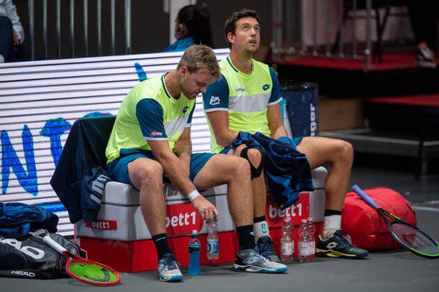 Im Andreas MIES (GER), Kevin KRAWIETZ (GER) Andreas MIES (GER), Kevin KRAWIETZ (GER) vs. Marcus DANIELL (NZL), Philipp OSWALD (AUT), TENNIS, bett1hulks Indoor, 24.10.2020, GER, TENNIS, ATP, Tennis Herren TOUR, bett1hulks Championship, Andreas MIES (GER), Kevin KRAWIETZ (GER) vs. Marcus DANIELL (NZL), Philipp OSWALD (AUT), 24.10.2020 KOELN Copyright: xEibnerxPressefotox xBenjaminxSOELZERx EP_BSO