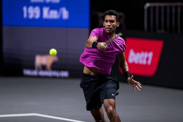 bett1HULKS Championship - ATP, Tennis Herren 250; Koeln, 24.10.2020 Felix AUGER-ALIASSIME (CAN) Halbfinale Felix AUGER-ALIASSIME (CAN) 5 vs Diego SCHWARTZMAN (ARG) 2 bett1HULKS Championship - ATP 250 am 24.10.2020 in Koeln (LANXESSarena), Deutschland Copyright: xBEAUTIFULxSPORTS Wunderlx