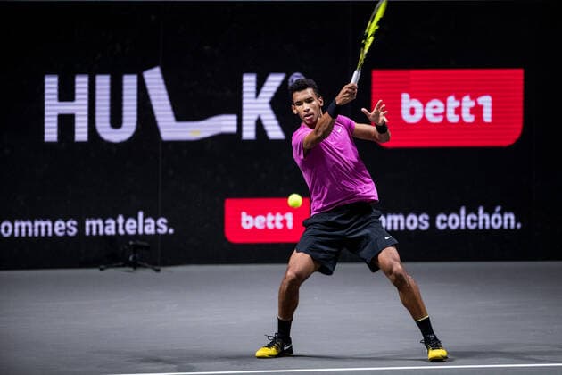 bett1HULKS Championship - ATP, Tennis Herren 250; Koeln, 24.10.2020 Felix AUGER-ALIASSIME (CAN) Halbfinale Felix AUGER-ALIASSIME (CAN) 5 vs Diego SCHWARTZMAN (ARG) 2 bett1HULKS Championship - ATP 250 am 24.10.2020 in Koeln (LANXESSarena), Deutschland Copyright: xBEAUTIFULxSPORTS Wunderlx