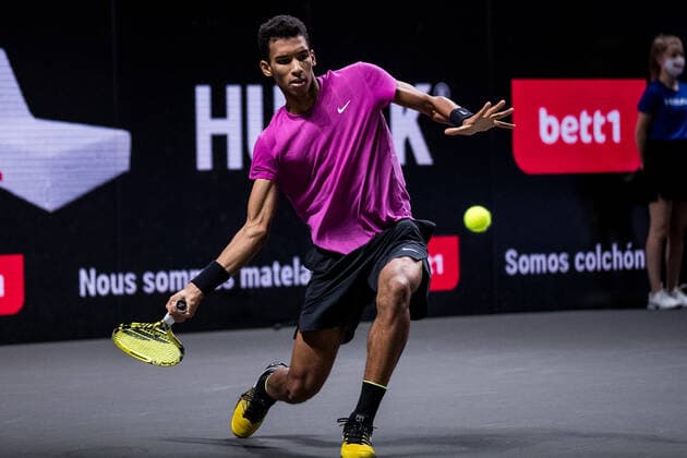 bett1HULKS Championship - ATP, Tennis Herren 250; Koeln, 24.10.2020 Felix AUGER-ALIASSIME (CAN) Halbfinale Felix AUGER-ALIASSIME (CAN) 5 vs Diego SCHWARTZMAN (ARG) 2 bett1HULKS Championship - ATP 250 am 24.10.2020 in Koeln (LANXESSarena), Deutschland Copyright: xBEAUTIFULxSPORTS Wunderlx