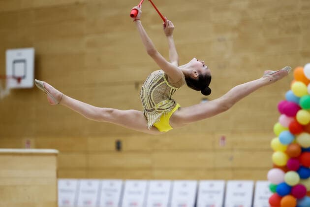 1. Vorrunde der Bundesliga 1+2 in der Rhythmischen Sportgymnastik; 24.10.2020 Anna Shenenko (TSV Bayer 04 Leverkusen); 1. Vorrunde der Bundesliga 1+2 in der Rhythmischen Sportgymnastik am 24.10.2020 in der Multifunktionshalle der Hermann-Neuberger-Sportschule in Saarbruecken Saarland.