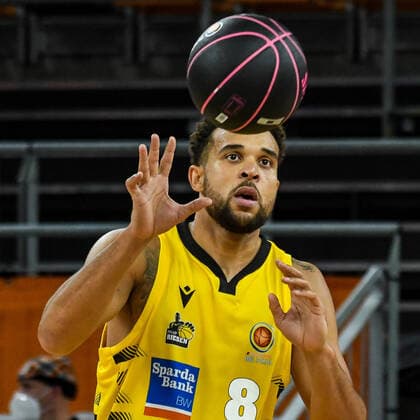GER, MagentaSport BBL Pokal, Gruppenphase, ratiopharm ulm vs MHP Riesen Ludwigsburg 24.10.2020, ratiopharm arena, Neu-Ulm, GER, MagentaSport BBL Pokal, Gruppenphase, ratiopharm ulm vs MHP Riesen Ludwigsburg, im Bild Elias Harris (Ludwigsburg, 8)