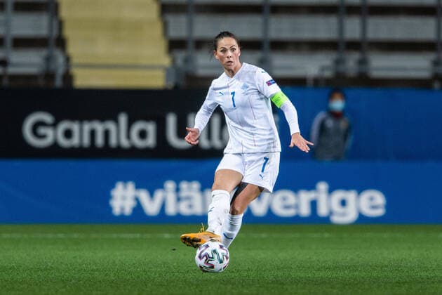 201027 Sara Björk Gunnarsdottir of Iceland during the UEFA Women s EURO Qualifier, EM, Europameisterschaft football match between Sweden and Iceland on October 27, 2020 in Gothenburg. Photo: Mathias Bergeld BILDBYRAN COP 200 MB0045 fotboll football soccer fotball em-kval kval uefa women s euro qualifier qualifier sverige sweden iceland dam bbeng Copyright: MATHIASxBERGELD BB201027MB154