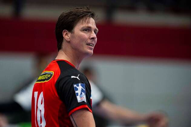 25.10.2020 - Handball, 2020 2021, 1. Bundesliga, 5. Spieltag, GWD Minden - Füchse Berlin: Hans Lindberg (Berlin) Lübbecke Nordrhein-Westfalen Deutschland Kreissporthalle