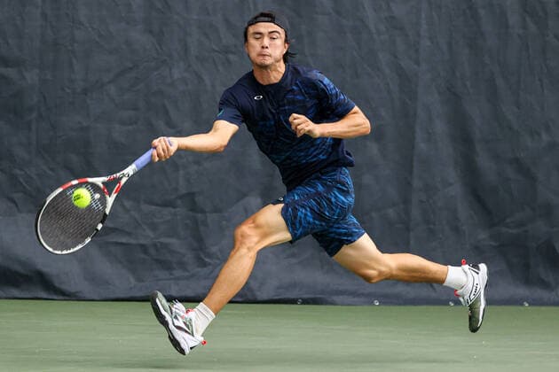 Im Bild: Taro Daniel (JPN) 2 TENNIS CHALLENGER HAMBURG - presented by TANNENHOF, Hamburg, DTB-Stützpunkt Hamburg, 28.10.2020,