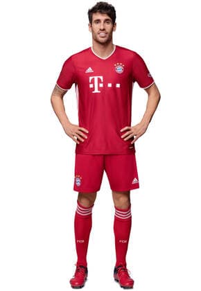 FUSSBALL 1. BUNDESLIGA SAISON 2020 2021 26.10.2020 Fototermin FC Bayern Muenchen: Javi Martinez FOTO: FC Bayern München Pool via ULMER Pressebildagentur xxNOxMODELxRELEASExx Fussball 1. Bundesliga 2020 2021: Fototermin beim FC Bayern Muenchen