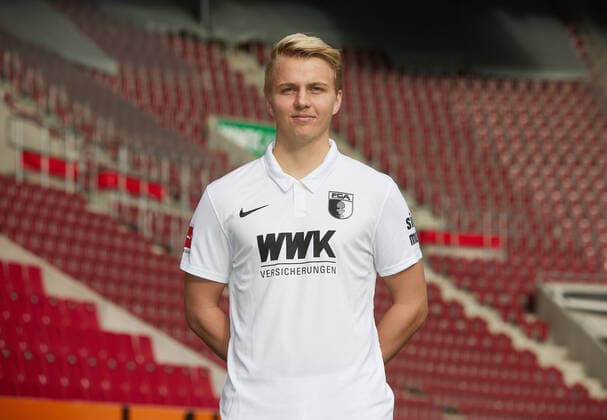 Felix Götze, FC Augsburg 1907; 1.BL, Porträttermin 2020 2021,