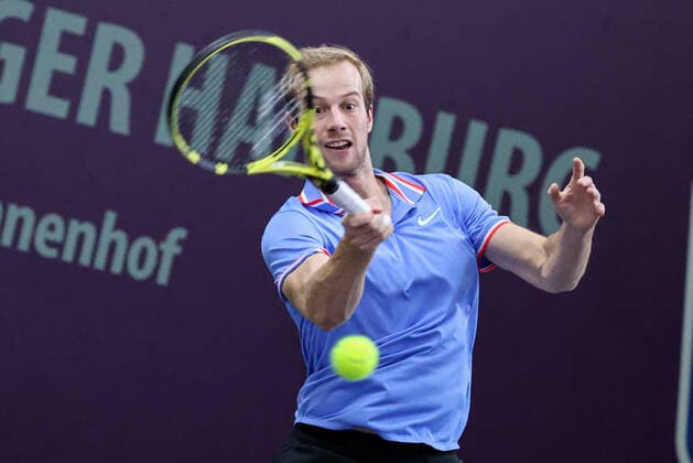 Im Bild: Botic Van de Zandschulp (NED) TENNIS CHALLENGER HAMBURG - presented by TANNENHOF, Hamburg, DTB-Stützpunkt Hamburg, 29.10.2020,