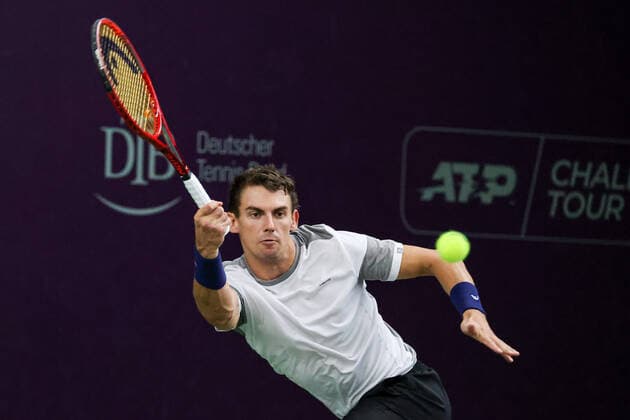 Im Bild: Henri Laaksonen (SUI) 6 TENNIS CHALLENGER HAMBURG - presented by TANNENHOF, Hamburg, DTB-Stützpunkt Hamburg, 30.10.2020,