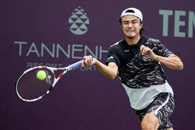 Im Bild: Taro Daniel (JPN) 2 TENNIS CHALLENGER HAMBURG - presented by TANNENHOF, Hamburg, DTB-Stützpunkt Hamburg, 30.10.2020,