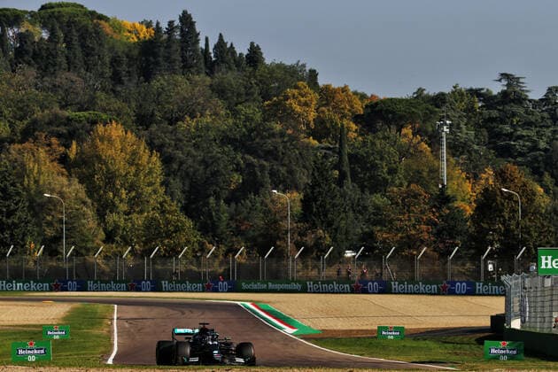 Motorsports: FIA Formula One World Championship, WM, Weltmeisterschaft 2020, Grand Prix of Emilia Romagna Motorsports: FIA Formula One World Championship 2020, Grand Prix of Emilia Romagna, 44 Lewis Hamilton (GBR, Mercedes-AMG Petronas Formula One Team),