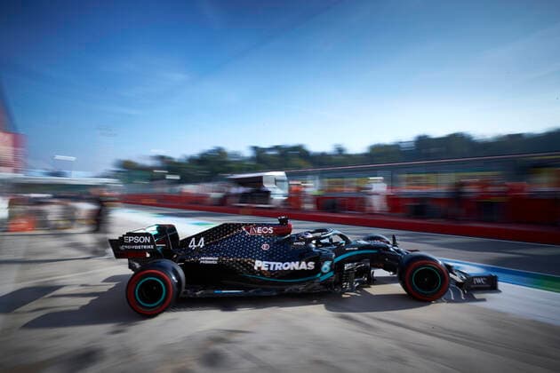 Sport Bilder des Tages Motorsports: FIA Formula One World Championship, WM, Weltmeisterschaft 2020, Grand Prix of Emilia Romagna Motorsports: FIA Formula One World Championship 2020, Grand Prix of Emilia Romagna, 44 Lewis Hamilton (GBR, Mercedes-AMG Petronas Formula One Team),