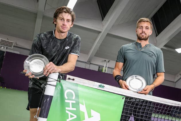 Im Bild: 2. Platz Doppel: Alex LAWSON (USA) und Lloyd GLASSPOOL (GBR) TENNIS CHALLENGER HAMBURG - presented by TANNENHOF, Hamburg, DTB-Stützpunkt Hamburg, 31.10.2020,