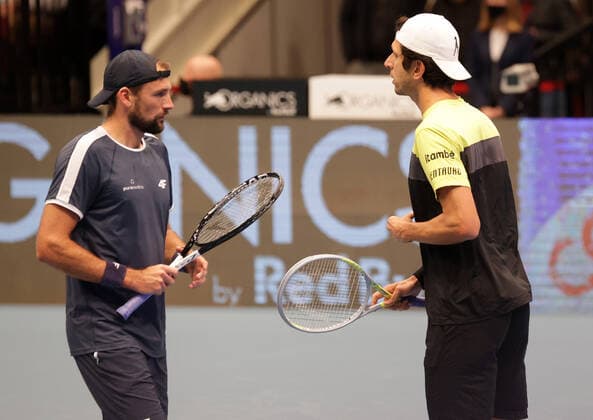 TENNIS - ATP, Tennis Herren Erste Bank Open VIENNA,AUSTRIA,01.NOV.20 - TENNIS - ATP World Tour, Erste Bank Open, final. Image shows Lukasz Kubot (POL) and Marcelo Melo (BRA). GEPAxpictures xWalterxLuger