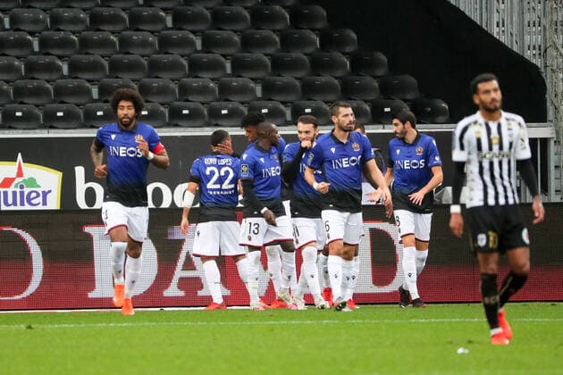 JOIE - FAIR PLAY - EQUIPE DE FOOTBALL DE NICE FOOTBALL : Angers vs Nice - Ligue 1 Uber Eats - 01 11 2020 FEP Panoramic 