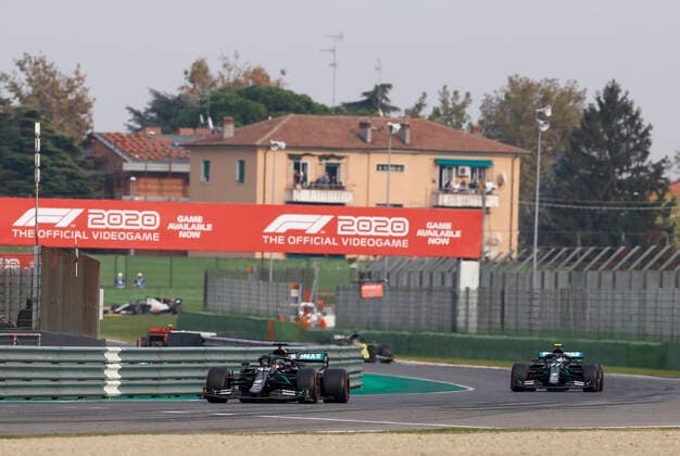 Motorsports: FIA Formula One World Championship, WM, Weltmeisterschaft 2020, Grand Prix of Emilia Romagna, 44 Lewis Hamilton (GBR, Mercedes-AMG Petronas Formula One Team), 77 Valtteri Bottas (FIN, Mercedes-AMG Petronas Formula One Team), Imola Italy