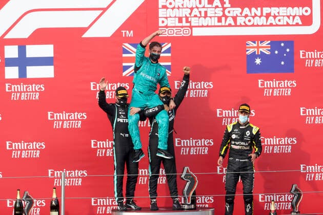 Motorsports: FIA Formula One World Championship, WM, Weltmeisterschaft 2020, Grand Prix of Emilia Romagna, 77 Valtteri Bottas (FIN, Mercedes-AMG Petronas Formula One Team), Leo Stevens (Mercedes-AMG Petronas Formula One Team), 44 Lewis Hamilton (GBR, Mercedes-AMG Petronas Formula One Team), 3 Daniel Ricciardo (AUS, Renault DP World F1 Team), Imola Italy
