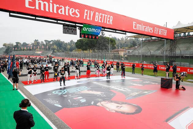 Motorsports: FIA Formula One World Championship, WM, Weltmeisterschaft 2020, Grand Prix of Emilia Romagna, F1 drivers on the grid in support of the Black Lives Matter movement against racism Imola Italy