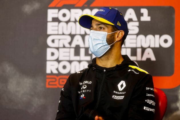 Motorsports: FIA Formula One World Championship, WM, Weltmeisterschaft 2020, Grand Prix of Emilia Romagna Motorsports: FIA Formula One World Championship 2020, Grand Prix of Emilia Romagna, 3 Daniel Ricciardo (AUS, Renault DP World F1 Team),