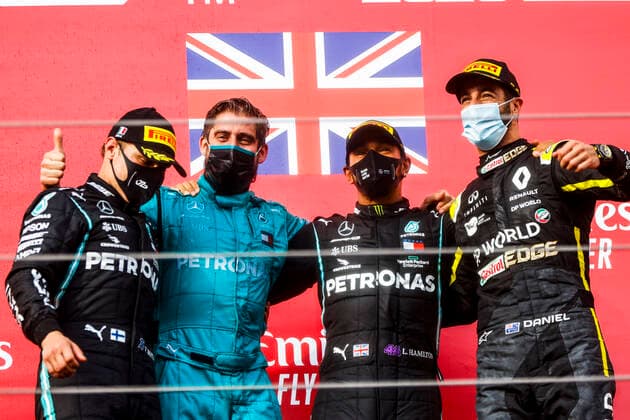 Motorsports: FIA Formula One World Championship, WM, Weltmeisterschaft 2020, Grand Prix of Emilia Romagna Motorsports: FIA Formula One World Championship 2020, Grand Prix of Emilia Romagna, 77 Valtteri Bottas (FIN, Mercedes-AMG Petronas Formula One Team), Leo Stevens (Mercedes-AMG Petronas Formula One Team), 44 Lewis Hamilton (GBR, Mercedes-AMG Petronas Formula One Team), 3 Daniel Ricciardo (AUS, Renault DP World F1 Team),