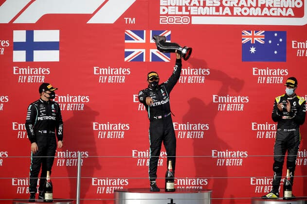 Motorsports: FIA Formula One World Championship, WM, Weltmeisterschaft 2020, Grand Prix of Emilia Romagna Motorsports: FIA Formula One World Championship 2020, Grand Prix of Emilia Romagna, 77 Valtteri Bottas (FIN, Mercedes-AMG Petronas Formula One Team), 44 Lewis Hamilton (GBR, Mercedes-AMG Petronas Formula One Team), 3 Daniel Ricciardo (AUS, Renault DP World F1 Team),