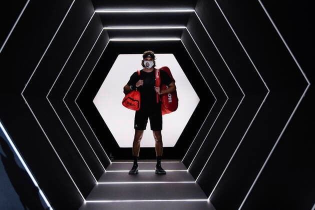 Sport Bilder des Tages entree de Stefanos Tsitsipas (Gre) TENNIS : Rolex Paris Masters - 03 11 2020 JBAutissier Panoramic 