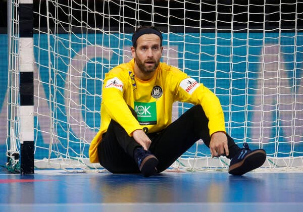 Düsseldorf, Deutschland, EHF - Qualifikationsspiel zur Handball Europameisterschaft Deutschland : Bosnien Herzegovina 25: 21 am 05. 11. 2020 im ISS Dome in Düsseldorf Torhüter Silvio HEINEVETTER (Deutschland)