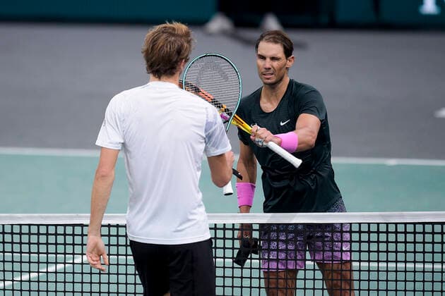 Rafael Nadal (Esp) Alexander Zverev (Ger) TENNIS : Rolex Paris Masters Demi Finale - 07 11 2020 JBAutissier Panoramic 