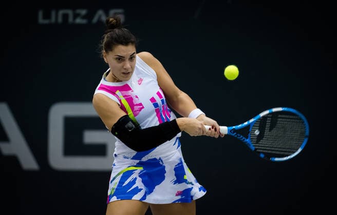 November 7, 2020, Linz, AUSTRIA: Ana Konjuh of Croatia in action during the first qualifications round at the 2020 Upper Austria Ladies Linz WTA, Tennis Damen International tennis tournament against Katarina Zavatska of Ukraine Linz AUSTRIA - ZUMAa181 20201107_zaa_a181_102 Copyright: xRobxPrangex