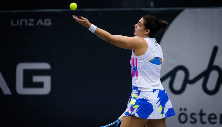 November 7, 2020, Linz, AUSTRIA: Ana Konjuh of Croatia in action during the first qualifications round at the 2020 Upper Austria Ladies Linz WTA, Tennis Damen International tennis tournament against Katarina Zavatska of Ukraine Linz AUSTRIA - ZUMAa181 20201107_zaa_a181_105 Copyright: xRobxPrangex