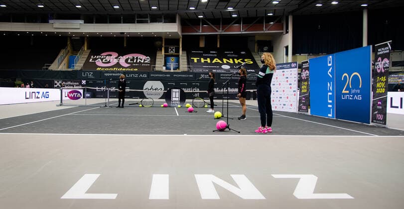 November 8, 2020, Linz, AUSTRIA: Sorana Cirstea of Romania, Katerina Siniakova of the Czech Republic & Julia Grabher of Austria during the draw ceremony at the 2020 Upper Austria Ladies Linz WTA, Tennis Damen International tennis tournament Linz AUSTRIA - ZUMAa181 20201108_zaa_a181_173 Copyright: xRobxPrangex
