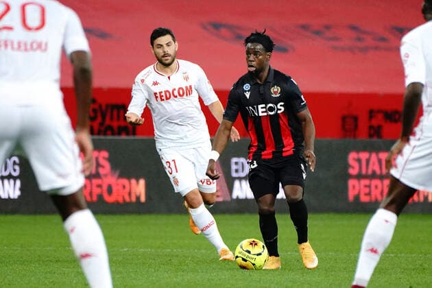 Jordan Lotomba (OGC Nice) - Kevin Volland (AS Monaco) FOOTBALL : OGC Nice vs AS Monaco - Ligue 1 Ubereats - Nice - 08 11 2020 NorbertScanella PanoramiC 
