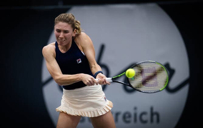 November 9, 2020, Linz, AUSTRIA: Ekaterina Alexandrova of Russia in action during the first round at the 2020 Upper Austria Ladies Linz WTA, Tennis Damen International tennis tournament against Katerina Siniakova of the Czech Republic Linz AUSTRIA - ZUMAa181 20201109_zaa_a181_051 Copyright: xRobxPrangex