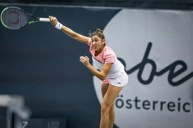 Sport Bilder des Tages TENNIS - WTA, Tennis Damen Upper Austria Ladies Linz LINZ,AUSTRIA,10.NOV.20 - TENNIS - WTA Tour, Upper Austria Ladies Linz. Image shows Sara Sorribes Tormo (ESP). GEPAxpictures xManfredxBinder