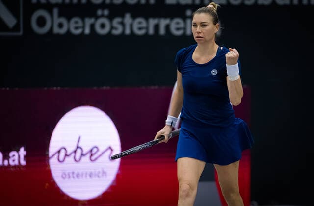 November 10, 2020, Linz, AUSTRIA: Vera Zvonareva of Russia in action during the first round at the 2020 Upper Austria Ladies Linz WTA, Tennis Damen International tennis tournament against Marta Kostyuk of the Ukraine Linz AUSTRIA - ZUMAa181 20201110_zaa_a181_219 Copyright: xRobxPrangex