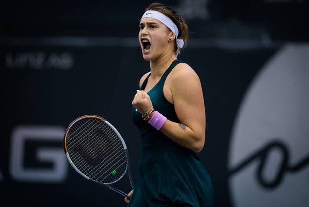 November 10, 2020, Linz, AUSTRIA: Aryna Sabalenka of Belarus in action during the first round at the 2020 Upper Austria Ladies Linz WTA, Tennis Damen International tennis tournament against Jasmine Paolini of Italy Linz AUSTRIA - ZUMAa181 20201110_zaa_a181_240 Copyright: xRobxPrangex