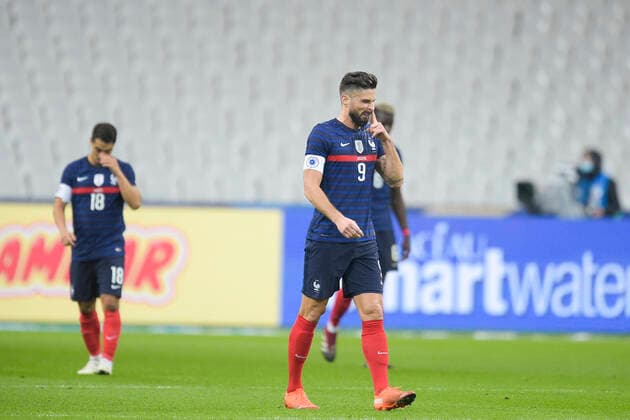 Deception des joueurs de l equipe de France apres le second but de la Finlande GIROUD OLIVIER (France) FOOTBALL : France vs Finlande - Match Amical - stade de France - 11 11 2020 JBAutissier Panoramic 
