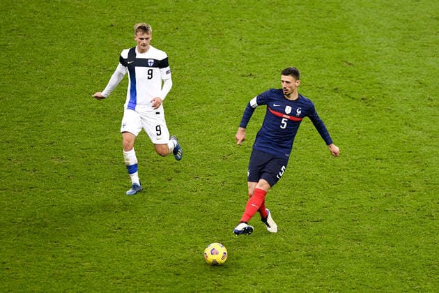 05 CLEMENT LENGLET (FRA) - 09 MARCUS FORSS (FIN) FOOTBALL : France vs Finlande - Match Amical - 11 11 2020 FEP Panoramic 