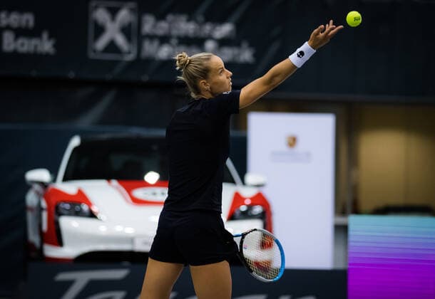 November 12, 2020, Linz, AUSTRIA: Arantxa Rus of the Netherlands in action during the second round at the 2020 Upper Austria Ladies Linz WTA, Tennis Damen International tennis tournament against Veronika Kudermetova of Russia Linz AUSTRIA - ZUMAa181 20201112_zaa_a181_093 Copyright: xRobxPrangex