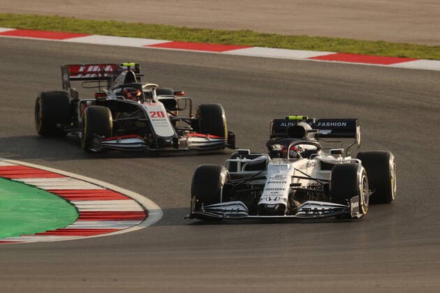 Motorsports: FIA Formula One World Championship, WM, Weltmeisterschaft 2020, Grand Prix of Turkey, 10 Pierre Gasly (FRA, Scuderia AlphaTauri Honda), 20 Kevin Magnussen (DEN, Haas F1 Team), Istanbul Turkey