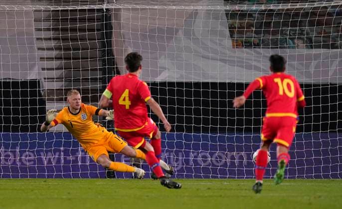 Aaron Ramsdale of England is sent the wrong way by Christian Garcia of Andorra from the penalty spot during the UEFA EURO, EM, Europameisterschaft,Fussball U21, U 21 Qualifying match at Molineux, Wolverhampton. Picture date: 13th November 2020. Picture credit should read: Andrew Yates Sportimage EDITORIAL USE ONLY. No use with unauthorised audio, video, data, fixture lists, club league logos or live services. Online in-match use limited to 120 images, no video emulation. No use in betting, games or single club league player publications. SPI-0753-0036