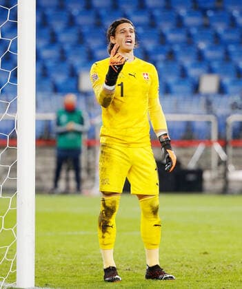 Foto Manuel Geisser 14.11.2020 Basel : St.Jakob Park Basel Saison 2020 2021 Herren Fussball Nations League Schweiz - Spanien Torwart Yann Sommer (Schweiz) *** Photo Manuel Geisser 14 11 2020 Basel St Jakob Park Basel Season 2020 2021 Men Football Nations League Switzerland Spain Goalkeeper Yann Summer Switzerland 