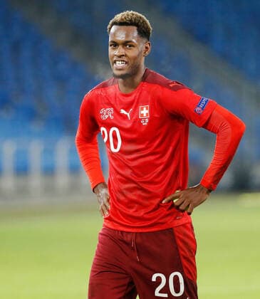 Foto Manuel Geisser 14.11.2020 Basel : St.Jakob Park Basel Saison 2020 2021 Herren Fussball Nations League Schweiz - Spanien Edimilson Fernandes (Schweiz) *** Photo Manuel Geisser 14 11 2020 Basel St Jakob Park Basel Season 2020 2021 Men Football Nations League Switzerland Spain Edimilson Fernandes Switzerland 