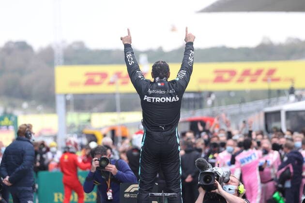 Motorsports: FIA Formula One World Championship, WM, Weltmeisterschaft 2020, Grand Prix of Turkey, 44 Lewis Hamilton (GBR, Mercedes-AMG Petronas Formula One Team) celebrates winning the F1 World Drivers Championship 2020 Istanbul Turkey