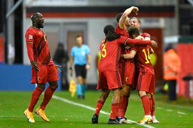 LEUVEN, BELGIUM - NOVEMBER 15 : Dries Mertens forward of Belgium celebrates scoring a goal with teammates during the UEFA Nations League match group stage final tournament - League A - Group 2 between Belgium and England on November 15, 2020 in Leuven, Belgium, 15 11 2020 ( Photo by Nico Vereecken Photo News FOOTBALL : UEFA Nations League - League A - Group 2 - Belgique vs Angleterre - 15 11 2020 PHOTONEWS PANORAMIC 