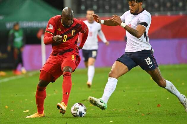 LEUVEN, BELGIUM - NOVEMBER 15 : Romelu Lukaku forward of Belgium, Tyrone Mings defender of England during the UEFA Nations League match group stage final tournament - League A - Group 2 between Belgium and England on November 15, 2020 in Leuven, Belgium, 15 11 2020 ( Photo by Vincent Kalut Photonews FOOTBALL : UEFA Nations League - League A - Group 2 - Belgique vs Angleterre - 15 11 2020 PHOTONEWS PANORAMIC 