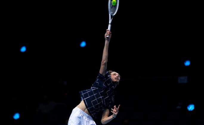 (201117) -- LONDON, Nov. 17, 2020 -- Daniil Medvedev of Russia serves during the singles group match against Alexander Zverev of Germany at the ATP, Tennis Herren World Tour Finals 2020 in London, Britain, on Nov. 16, 2020. ) (SP)BRITAIN-LONDON-TENNIS-ATP FINALS-DAY 2 HanxYan 